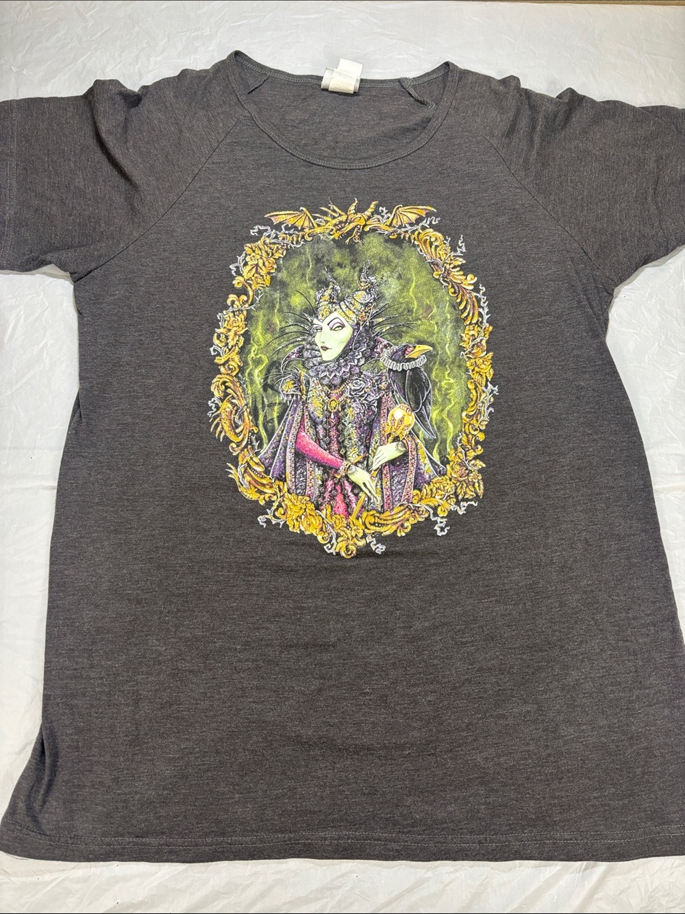 WONDERGROUND GALLERY MALEFICENT GRAY T SHIRT